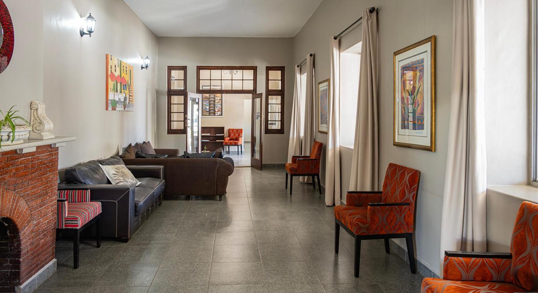 Calvinia Hotel מראה חיצוני תמונה