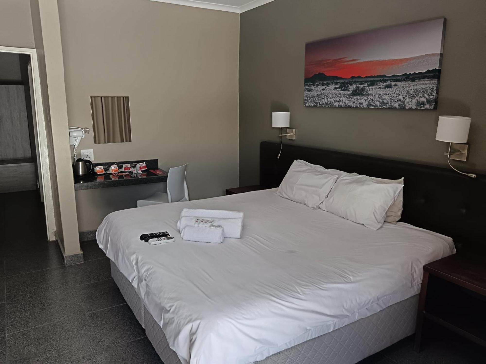 Calvinia Hotel מראה חיצוני תמונה